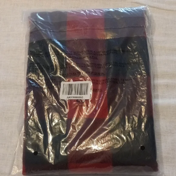 Torrid Bold Red and Black Checkered Scarf - Picture 4 of 4